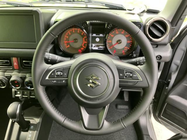 22058193_carP_l_2.jpg