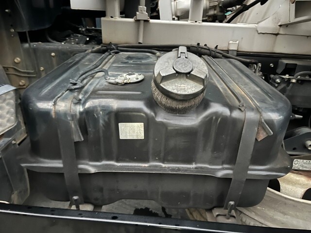 99056_19.jpg