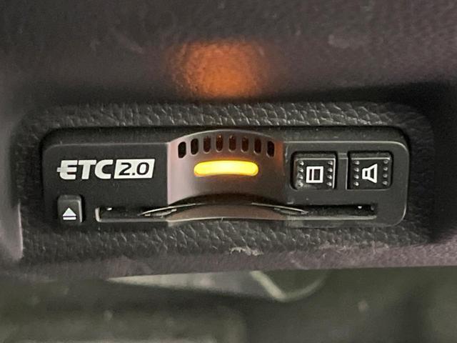 22856240_carP_l_14.jpg