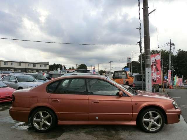 17949044_carP_l_4.jpg