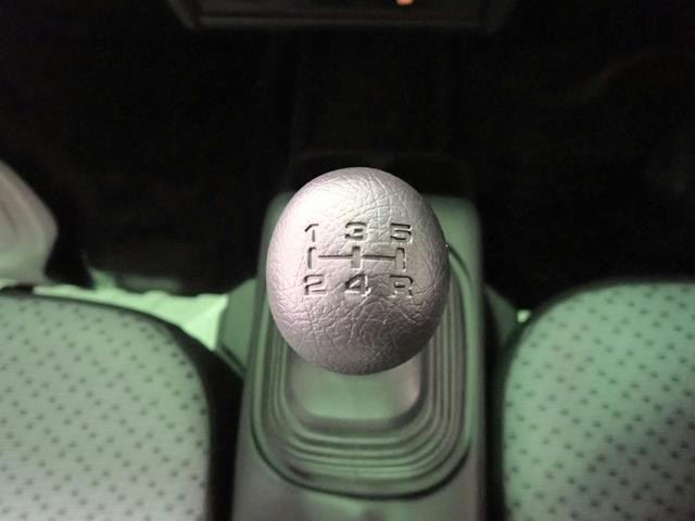 0230024A30261023W00411.jpg