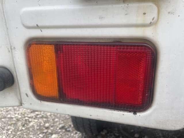 24972286_carP_l_6.jpg