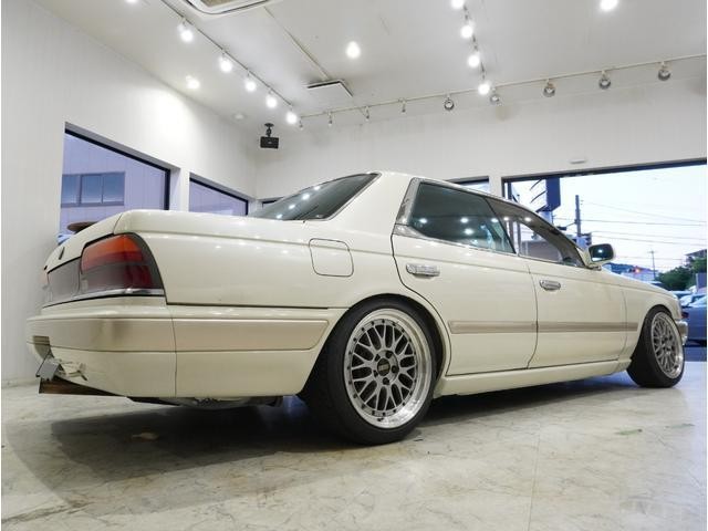 24619671_carP_l_13.jpg