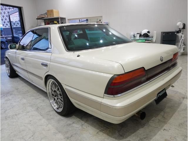 24619671_carP_l_16.jpg