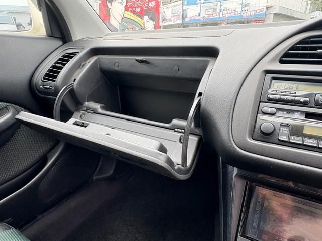 0540710A30260422W00106.jpg