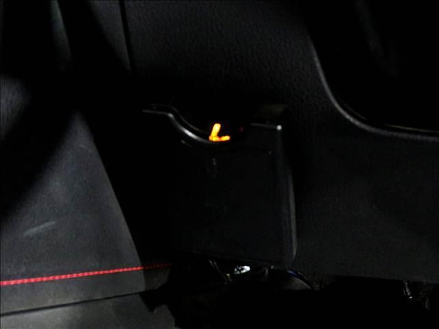 24805359_carP_l_18.jpg