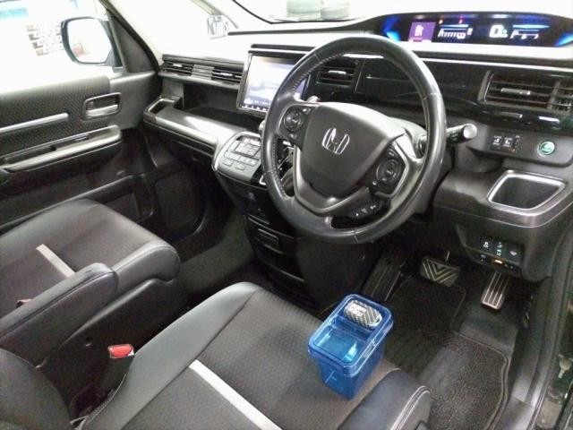27004320_carP_l_15.jpg