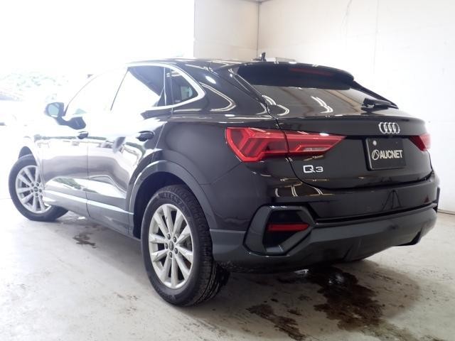 26908018_carP_l_3.jpg