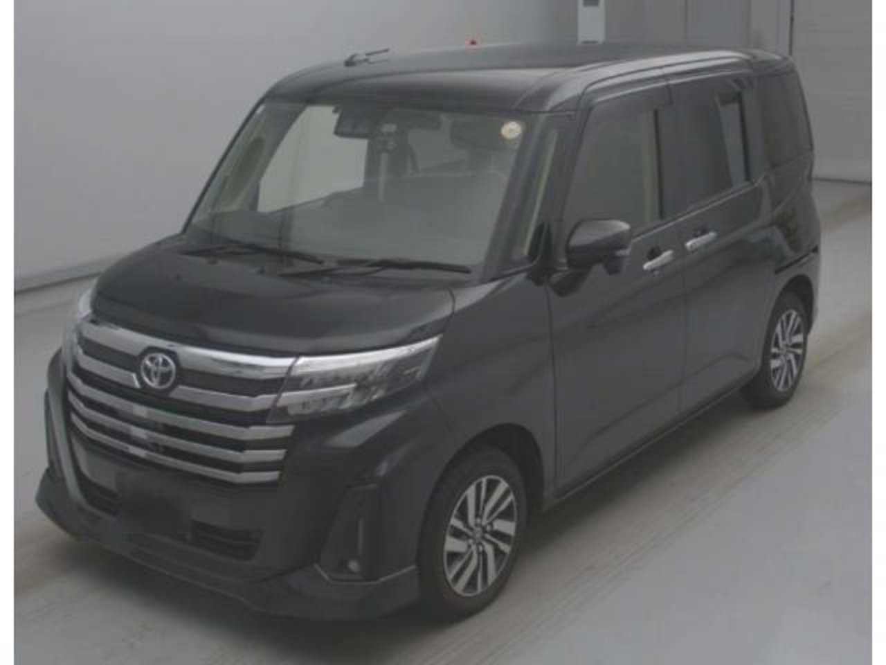 2025 Toyota Roomy, photo 1 of 1