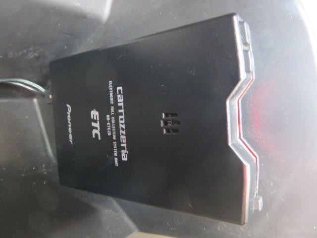 25298195_carP_l_8.jpg