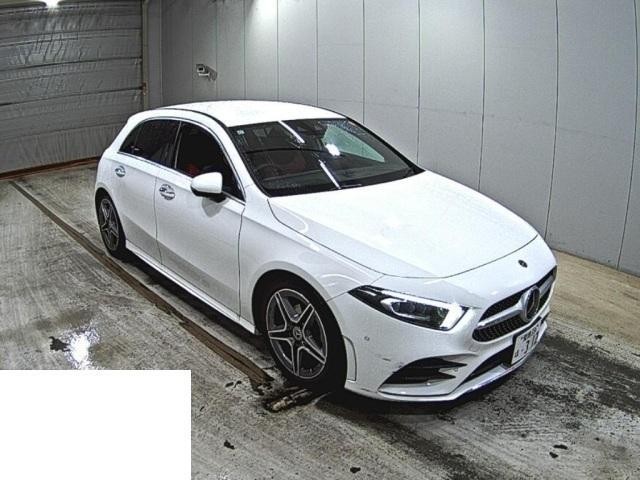 27032612_carP_l_4.jpg