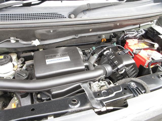 0530191A30261023W00111.jpg