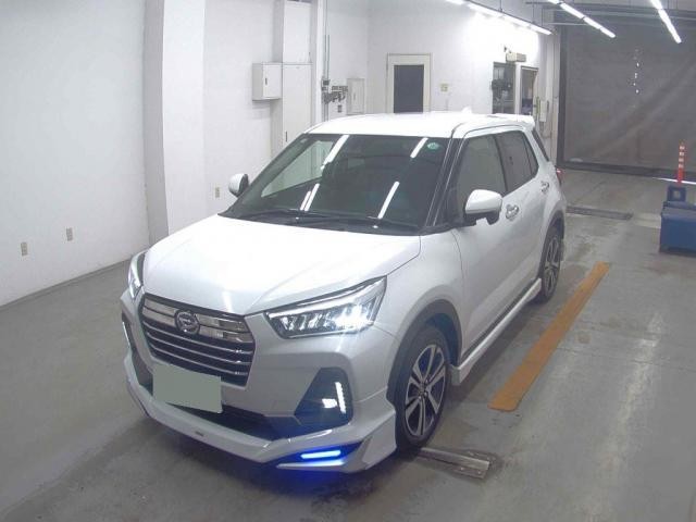 26930356_carP_l_10.jpg