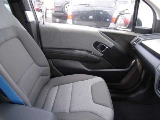 0504216A30260410W00414.jpg