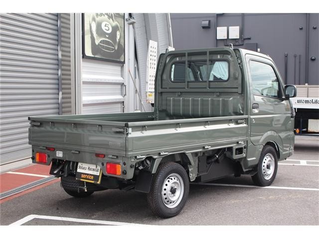 26278183_carP_l_3.jpg