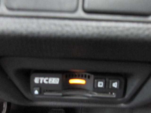 0541410A30261023W00611.jpg