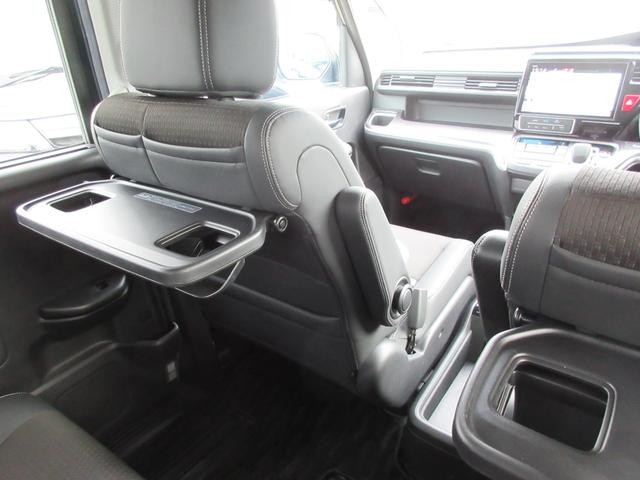 0541410A30261023W00617.jpg