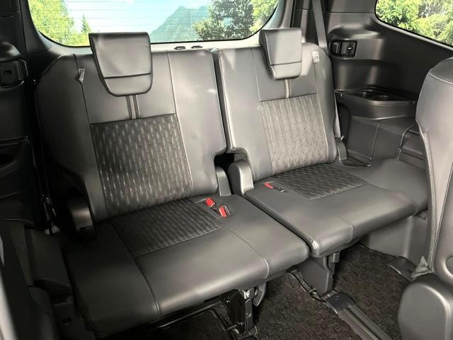 25199443_carP_l_2.jpg