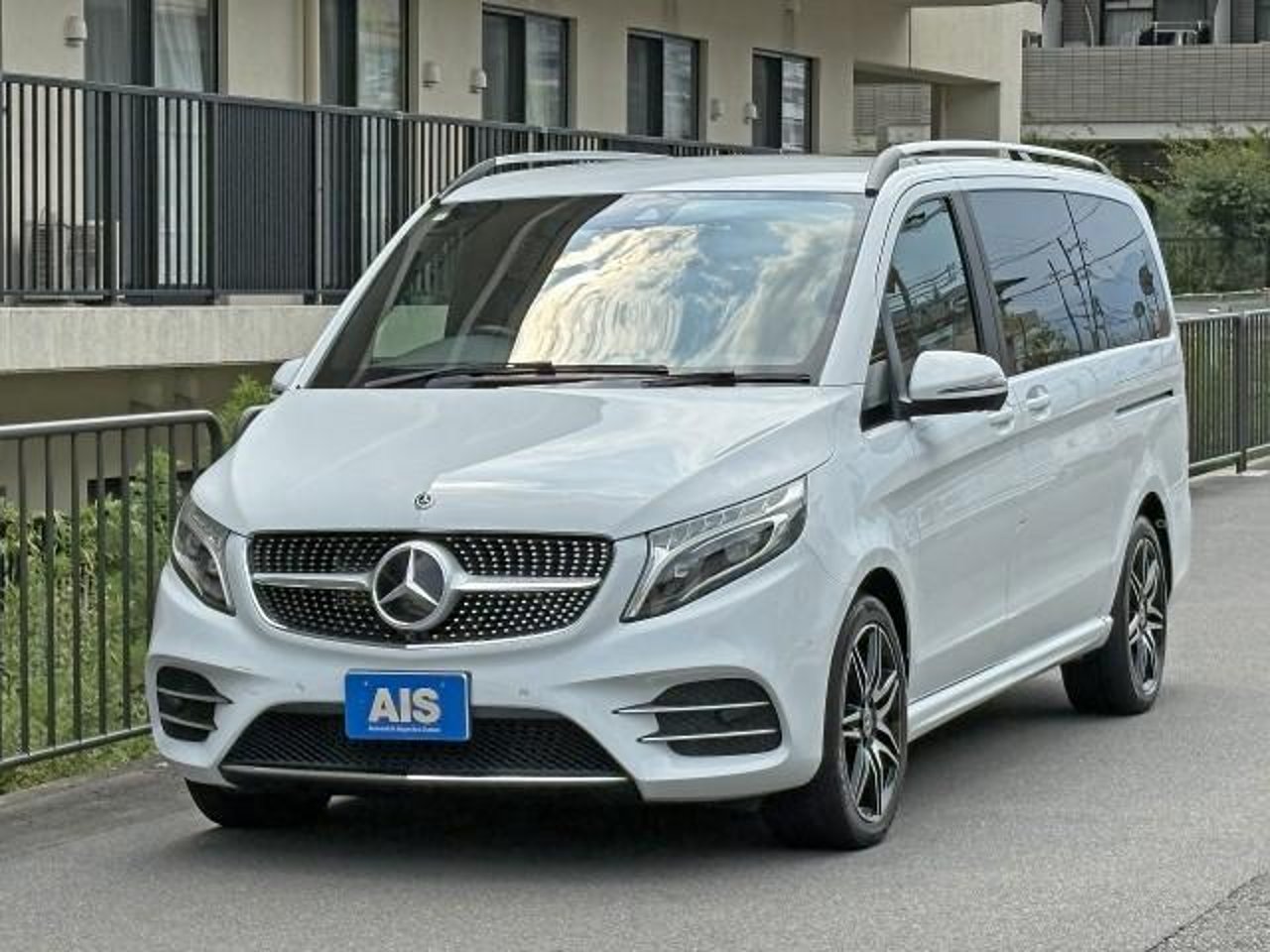 2020 Mercedes-Benz V, photo 1 of 1