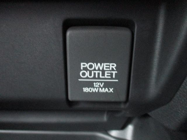 0803064A30261021W00212.jpg