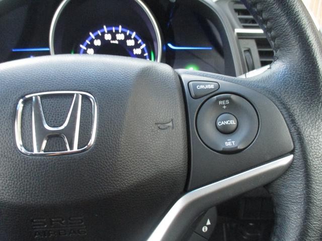 0803064A30261021W00218.jpg
