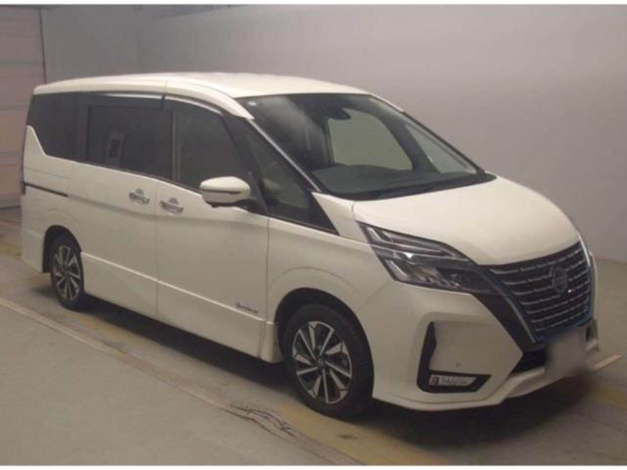 2022 Nissan Serena Standard for sale in Kenya