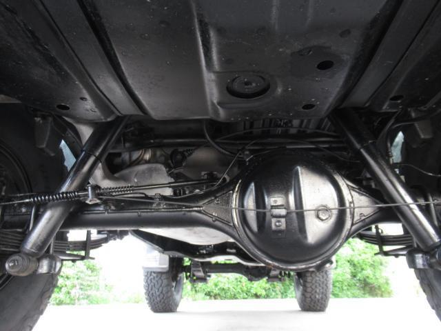 24686426_carP_l_6.jpg