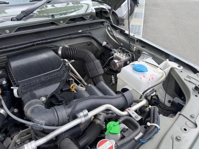 0602441A30260815W00117.jpg