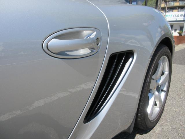 23827477_carP_l_12.jpg