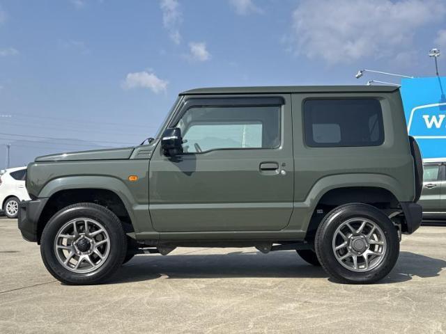 22173677_carP_l_3.jpg