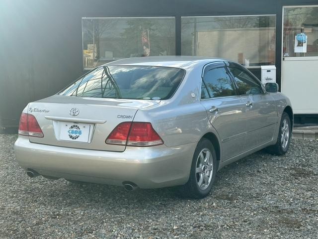 0303891A30261015W00113.jpg