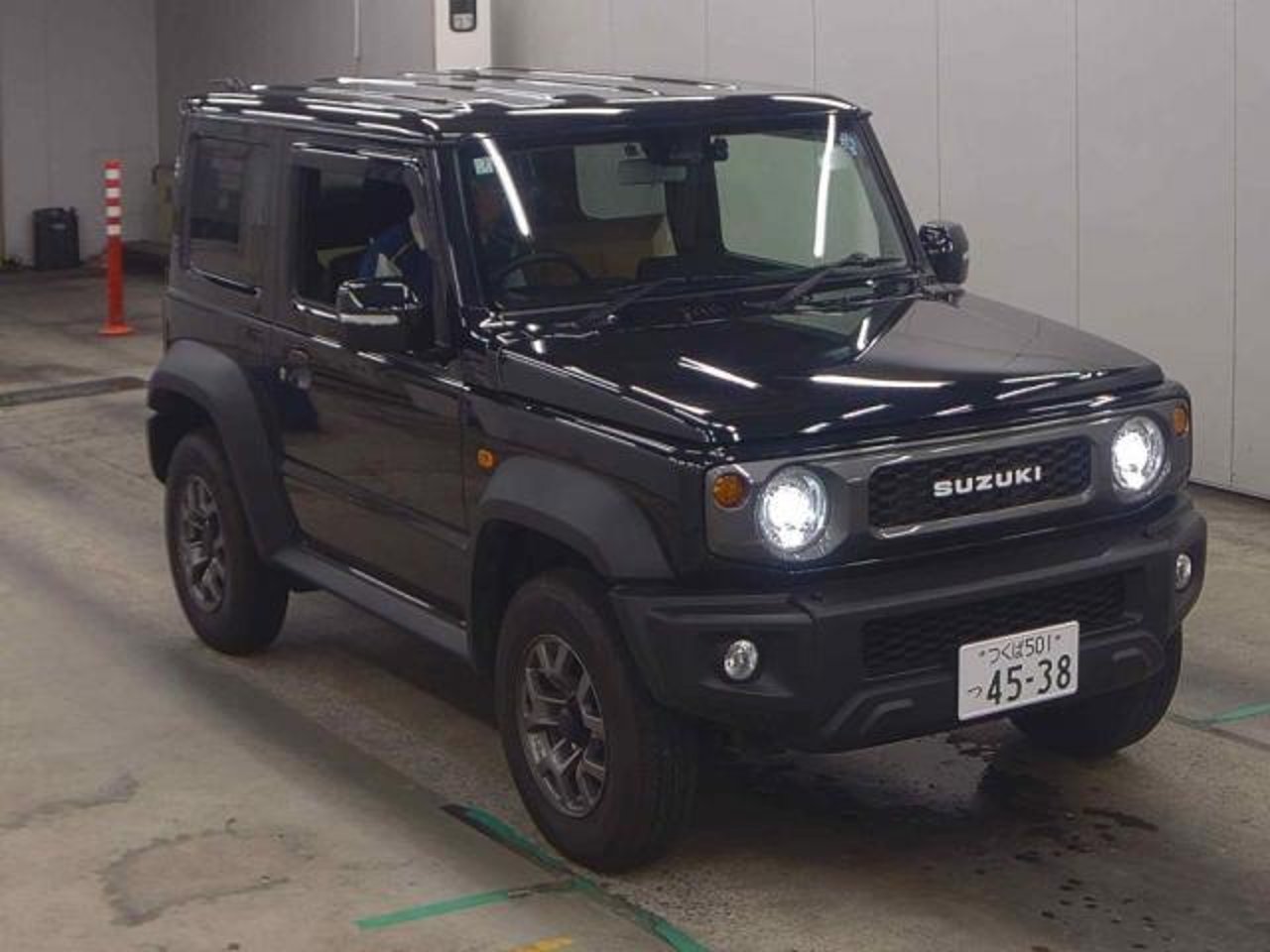 2023 Suzuki Jimny, photo 1 of 1
