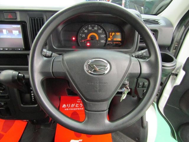 0701563A30251015W00116.jpg