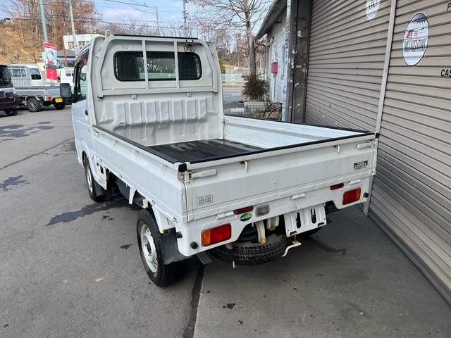 9030404A30260410W00103.jpg