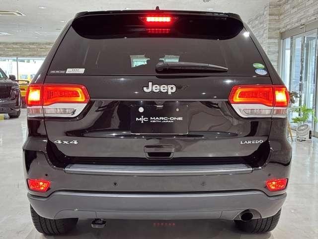 24742385_carP_l_3.jpg