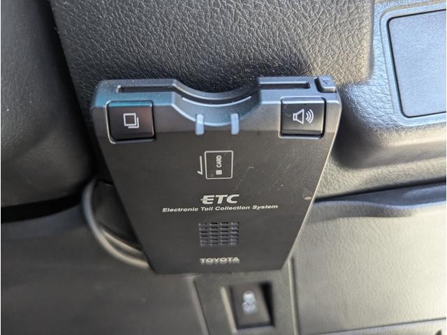 1001990A30261016W00107.jpg