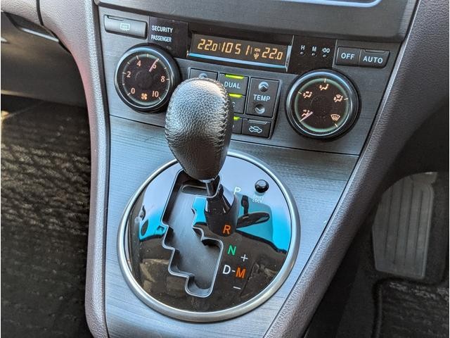 1001990A30261016W00108.jpg