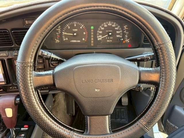 24028099_carP_l_9.jpg
