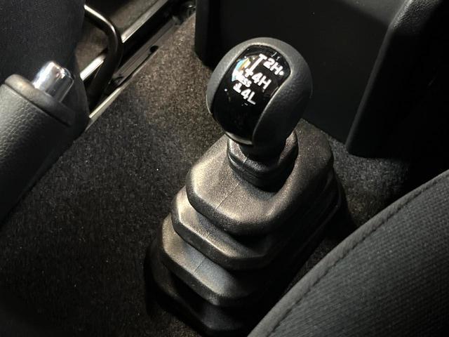 24664617_carP_l_14.jpg