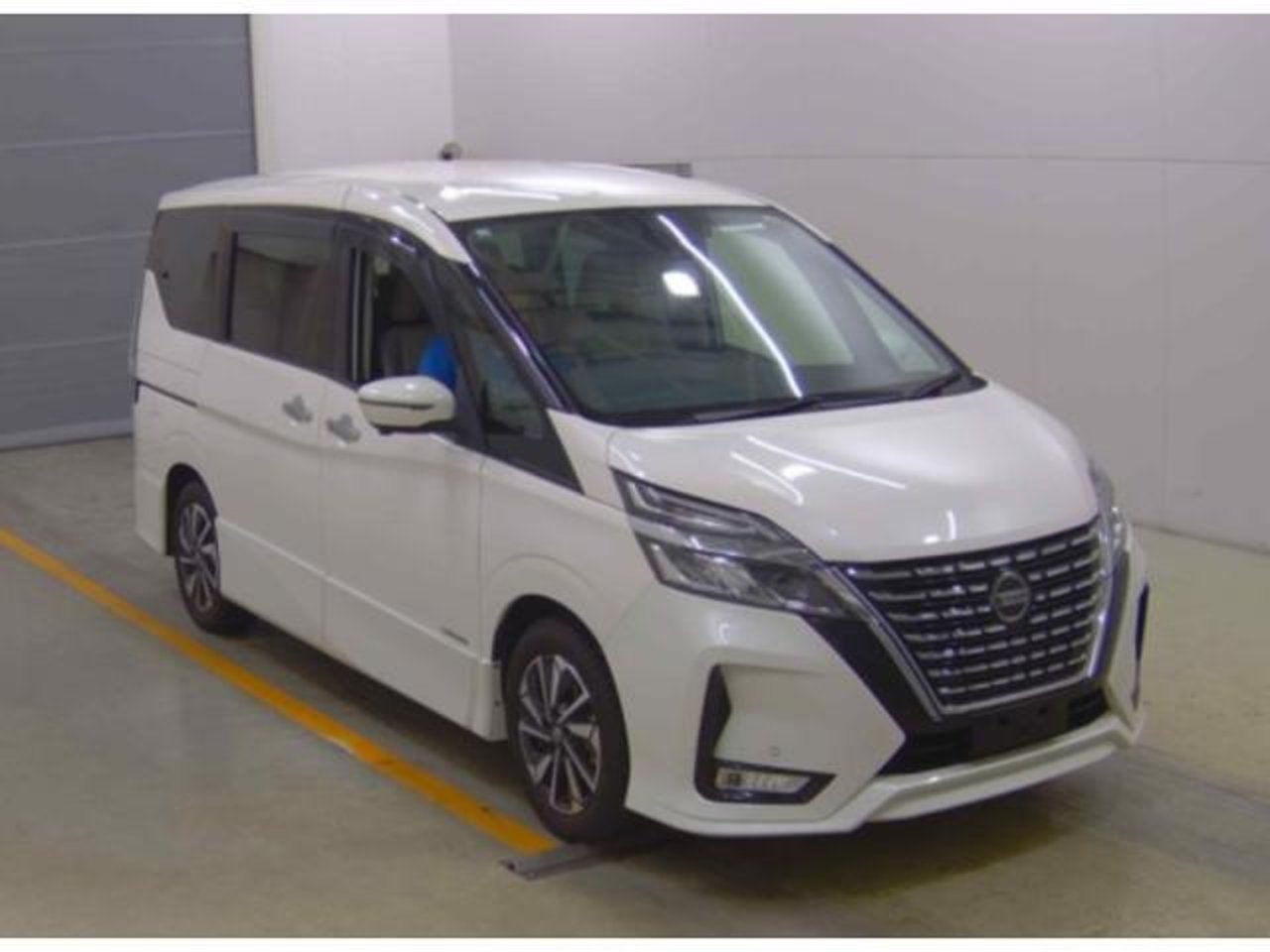 2021 Nissan Serena Standard for sale in Kenya
