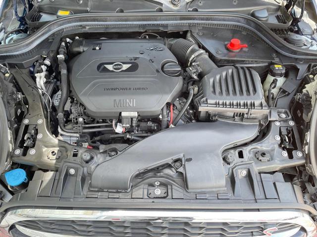 24360149_carP_l_18.jpg