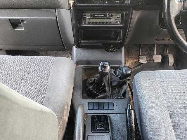 0403642A20260409W00211.jpg