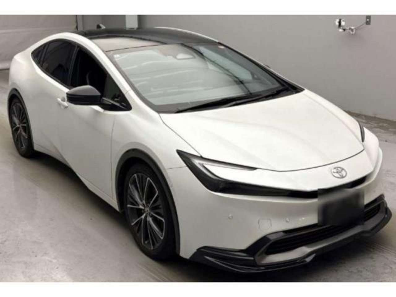 2024 Toyota Prius, photo 1 of 1