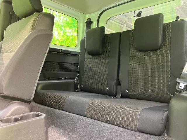 23079578_carP_l_14.jpg