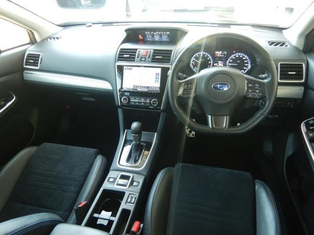 24008938_carP_l_10.jpg