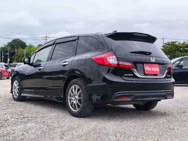 24461018_carP_l_20.jpg