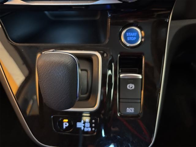 0705929A30260815W00209.jpg