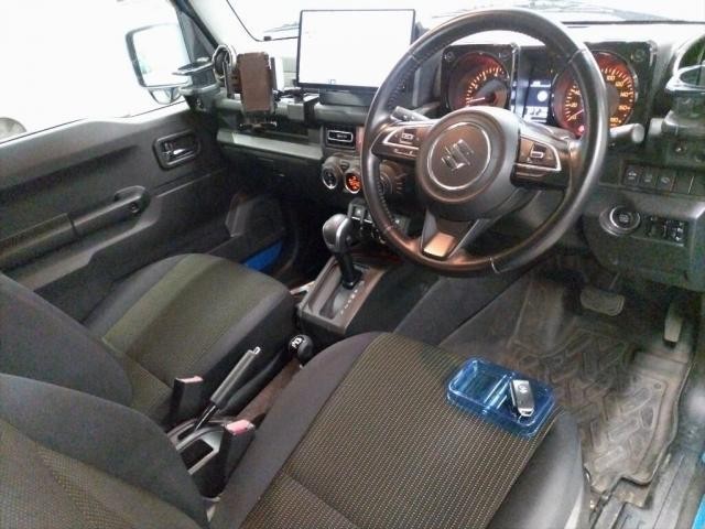 27032392_carP_l_15.jpg