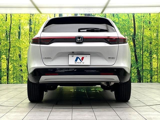 25466395_carP_l_9.jpg
