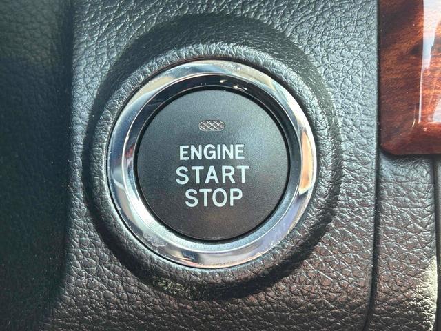 0901504A30260413W00315.jpg
